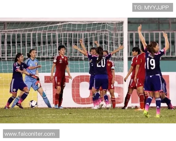 全球足球明星盘点哪几位球员在赛场上闪耀光芒